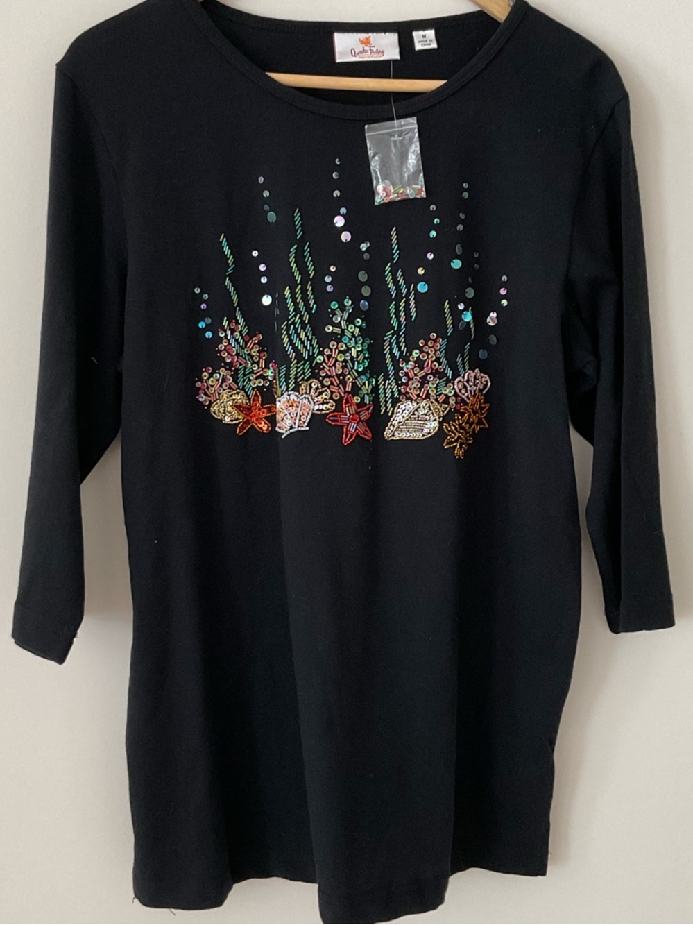 NEW Quacker Factory Bead Embroider Coral Reef Fish Diving Ocean Shells Knit Top